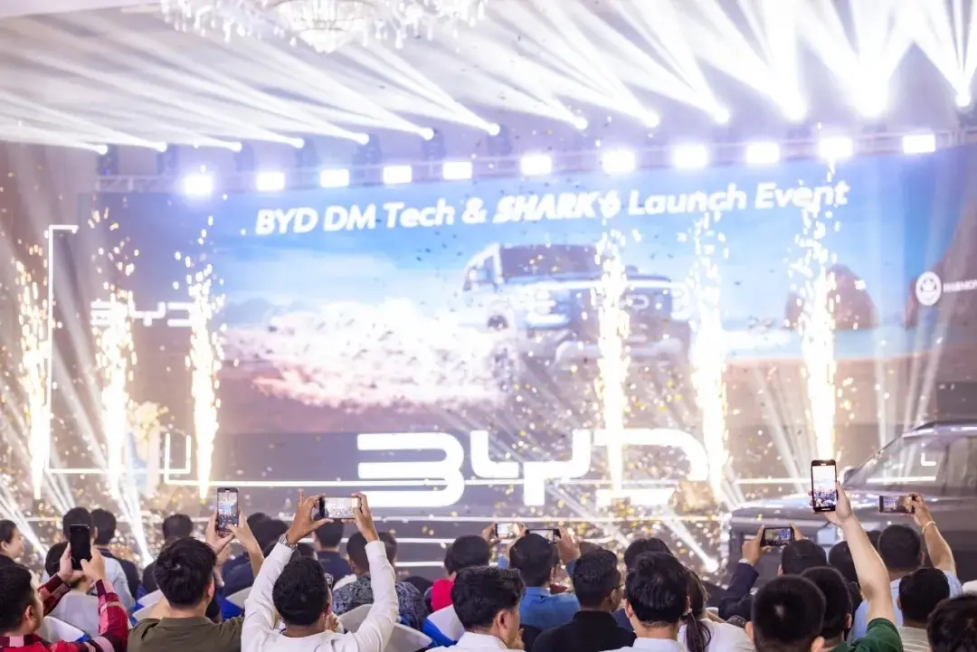 BYD elektrikli kamyonet SHARK 6 Güneydoğu Asya&#8217;da görücüye çıktı 1.Resim