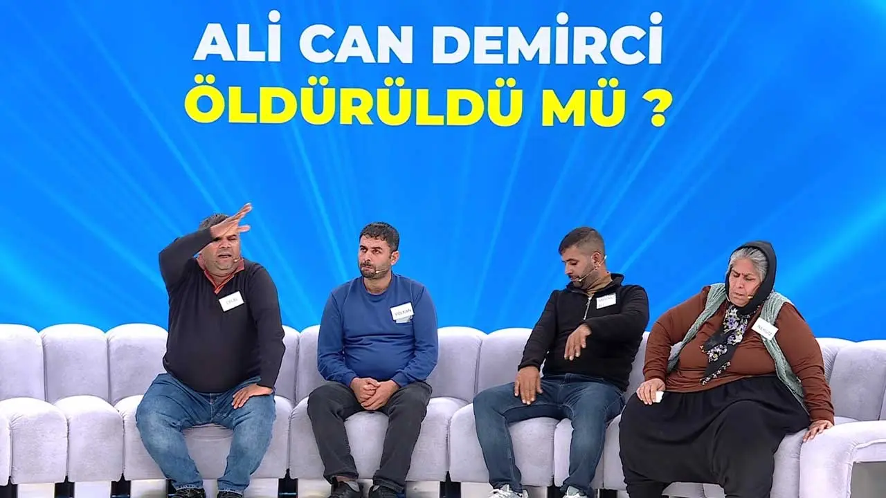 MÜGE ANLI CANLI İZLE: Alican Demirci son durum nedir, işte sosyal medyanın konuştuğu olay 1.Resim